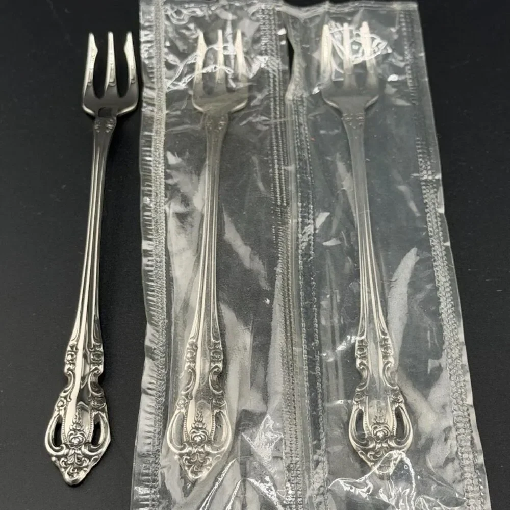 NEW Oneida Brahms Cocktail/Seafood Forks 6